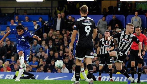  罗斯托克青年近卫军出击，青春风暴席卷联赛